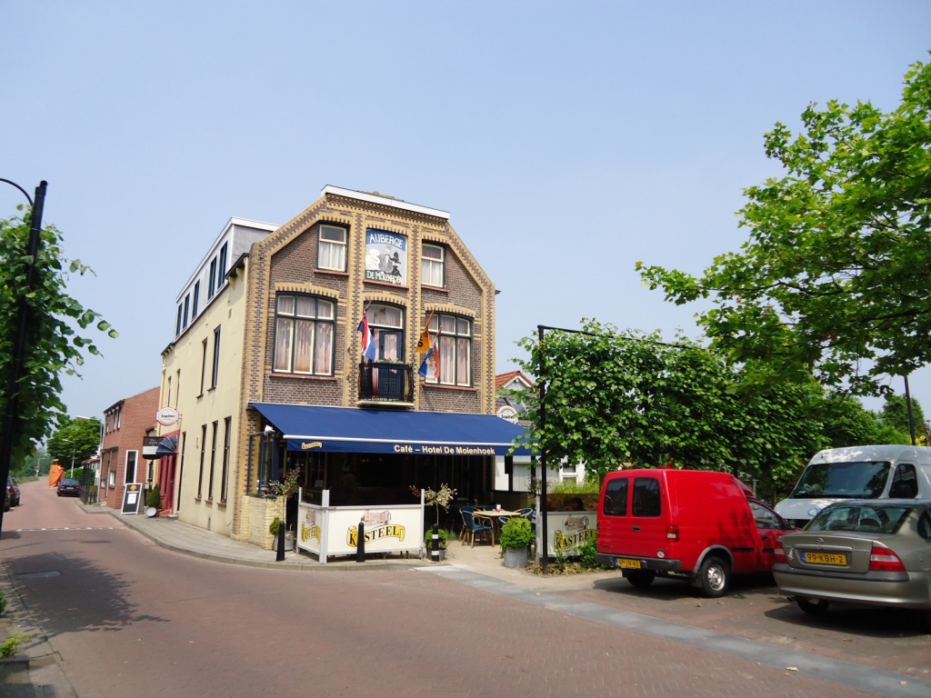 Gevelrenovatie en vervangen kozijnen Cafe-Hotel Molenhoek