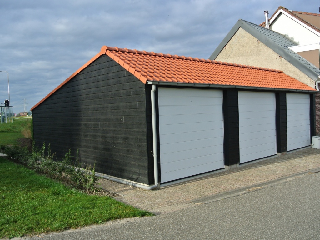 3 Garages Knol 13 Hoek