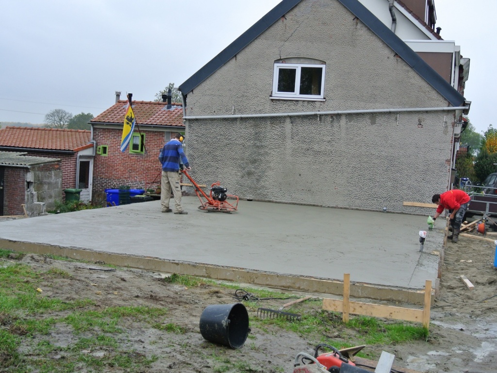 3 Garages Knol 13 Hoek