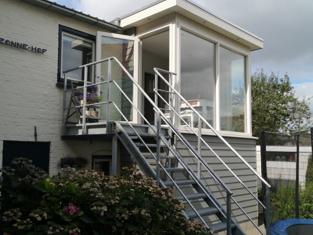 Verbouwen en uitbreiden woning, Molendijk 14 Hoek