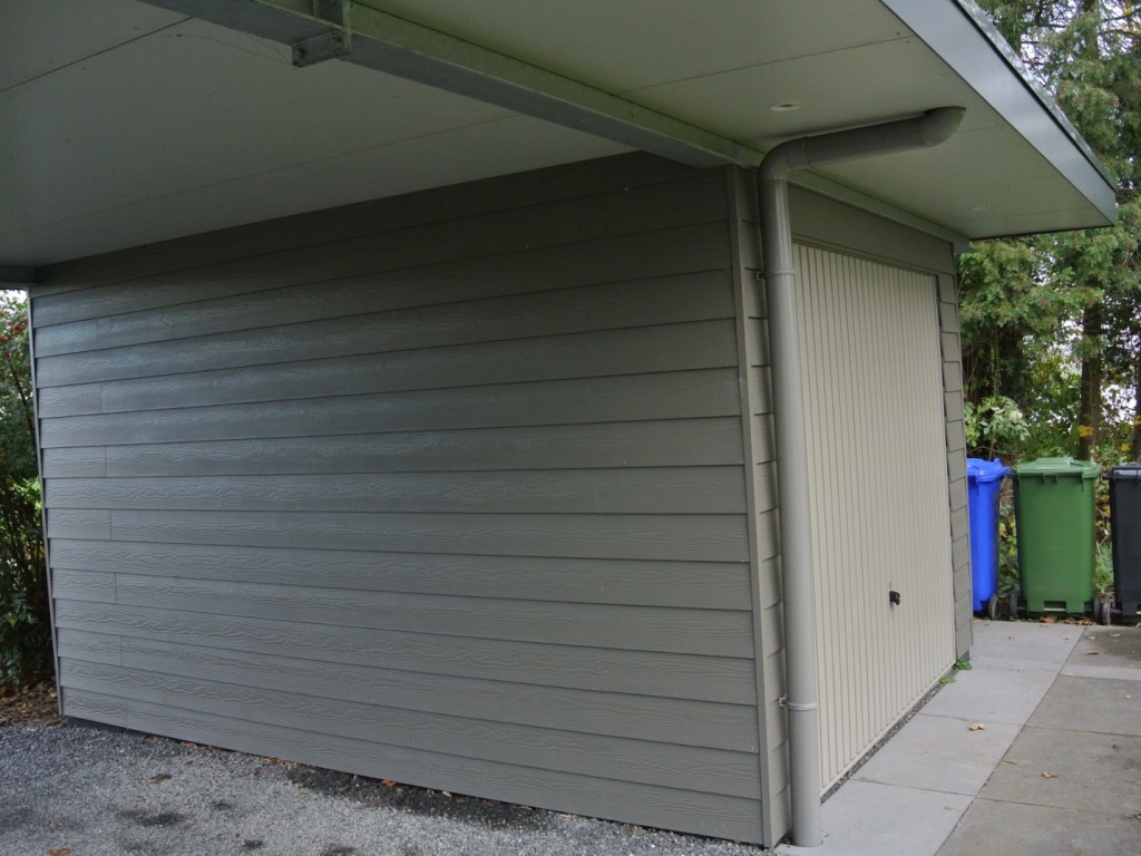 Carport met garage