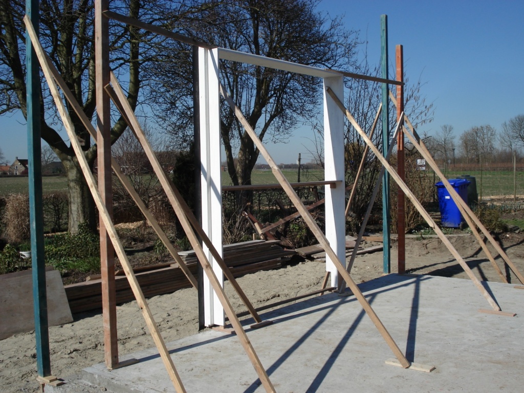 Begane grond uitbreiden met slaapkamer, badkamer en toilet